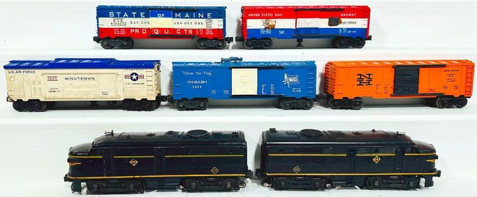 Lionel Postwar O Gauge 2032 Erie Lackawanna A-A Alco Diesel Units and Five (5) Assorted Freight Cars