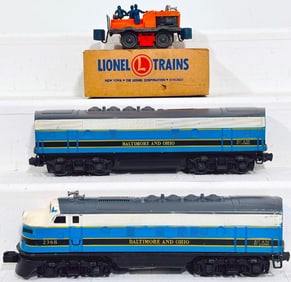 Lionel Postwar O Gauge 2368 Baltimore and Ohio A - B F - 3 Diesel Units and 50 Gang Car