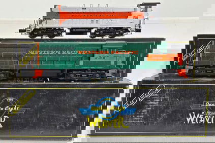 Weaver Models Modern O Gauge Western Pacific VO- 000 Diesel Locomotive/Western Pacific U25B Diesel