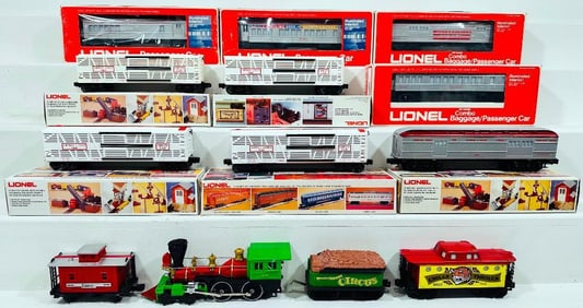 Lionel Modern O Gauge Combo Baggage Passenger Cars/ Box Cars/ 8716 General Loco and Tender