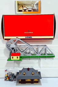 Lionel Modern O Gauge 313 Bascule Bridge Boxed - Deluxe Holiday House Boxed and Unknown Manufacturer (1 of 4)