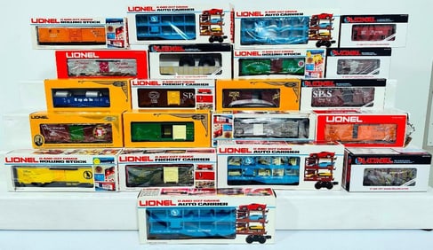 Lionel Modern O Gauge Twenty-One (21) Assorted Freight Cars Boxed