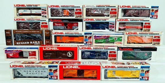 Lionel Modern O Gauge Nineteen (19) Assorted Freight Cars Boxed