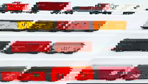 American Flyer Postwar S Gauge Thirteen (13) Assorted Freight Cars