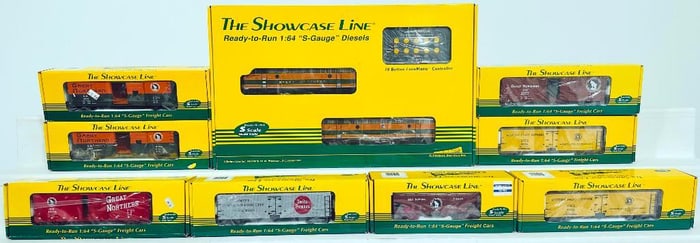 S-Helper Service Modern S Gauge F-7 AB AC/DC Great Northern LocoMatic with Sound & Eight Cars Boxed