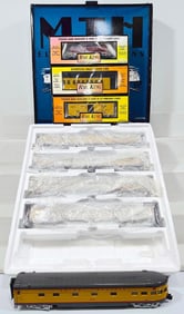 MTH Modern O Gauge Union Pacific 5 Car 70 foot Streamlined Passenger Set smooth side Boxed