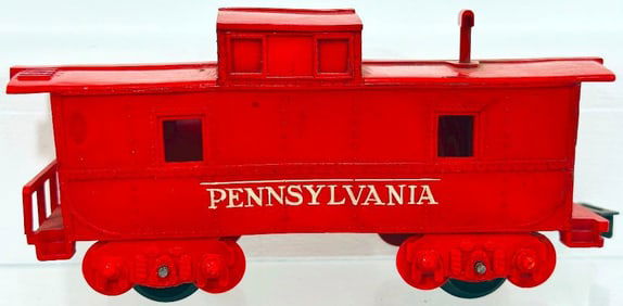 Marx Postwar O Gauge Pennsylvania red plastic 4 wheel Caboose Factory Prototype