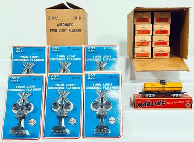 Marx Postwar O Gauge 3553 Scale Tank Car Boxed X9 and Automatic Twin Light Flasher 421/C Blister Pak