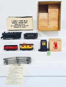 Marx Postwar O Gauge 425 Circuit Breaker Boxed X6 and 528 M. O. Mechanical Train Set