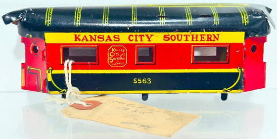 Marx Postwar O Gauge partial Passenger Car body only Factory Archives (1 of 7)