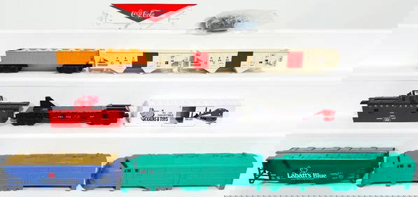 Marx Postwar O Gauge Two (2) Assorted green F Diesel Unit Shells and Eight (8) Freight Cars (1 of 9)