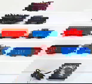 Marx Postwar O Gauge 490 plastic Locomotive and Tender/588 NYC Switcher/Six Assorted 4 wheel Cars (1 of 11)