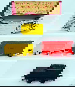 Marx Postwar O Gauge plastic Freight Cars and Tender and Track Factory Prototype