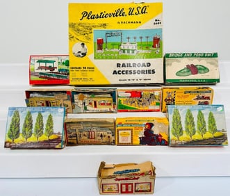 Bachmann and Plasticville Postwar Kits including Railroad Accessories #5605