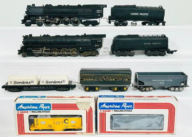 American Flyer Postwar S Gauge Union Pacific Black Locomotive and Tender/#24575 Borden's Flat Car (1 of 11)