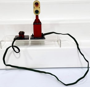 Marx Prewar O Gauge Lighted Semaphore with On-off Mechanism Factory Prototypes