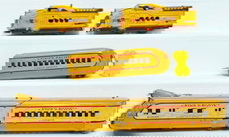 Marx Prewar O Gauge Union Pacific M10000 2 Car Streamliner/Union Pacific Streamliner Observation