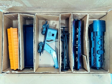 Marx Postwar O Gauge Outfit No. 50370 1666 Locomotive Freight Set Boxed