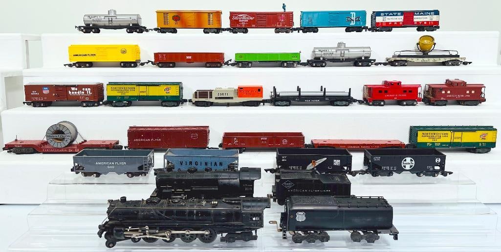 American Flyer Prewar and Postwar S Gauge 572 UP Locomotive and Tender/21161 Reading Lines Loco (1 of 14)