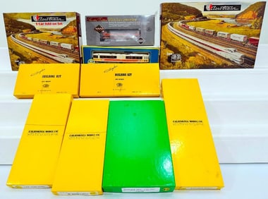 Proto Modern HO Scale F7A Great Northern Locomotive Original Box Sealed X2/5Assorted Building Kits
