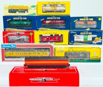 Lionel American Flyer Modern S Gauge Assorted Engines and Freight Cars/S – Helper Roadbed