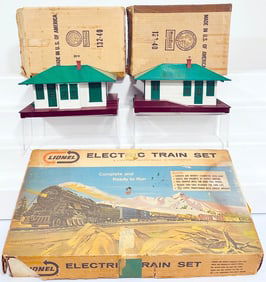 Lionel Postwar O Gauge 11540 239 Locomotive Freight Set Boxed/132 Illuminated Station Boxed X2