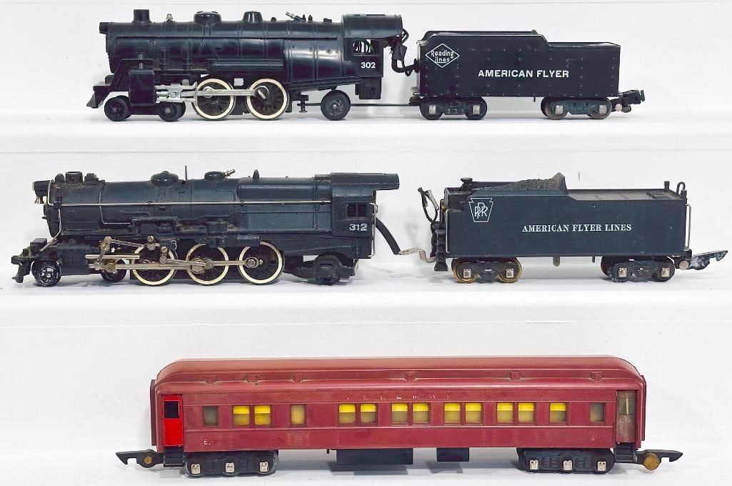 American Flyer Postwar S Gauge 302 Reading Lines Locomotive and Tender/312 PRR Locomotive and Tender (1 of 12)