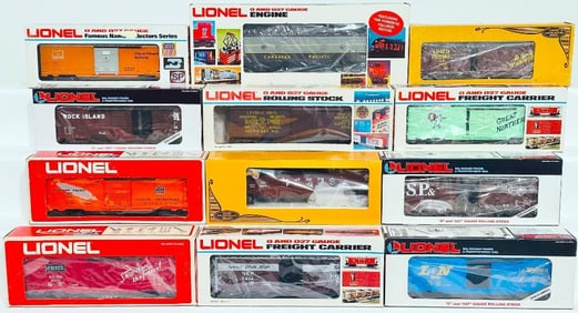 Lionel Modern O Gauge Eleven (11) Assorted Freight Cars/2373C Canadian Pacific F3 B Dummy Unit