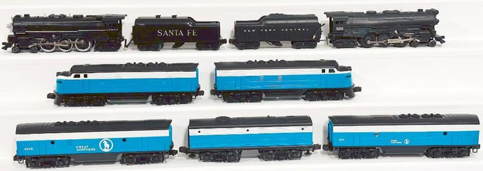 Lionel Modern O Gauge New York Central 4-6 -4 Steam Locomotive and Tender/4-6-4 Santa Fe Steam Loco