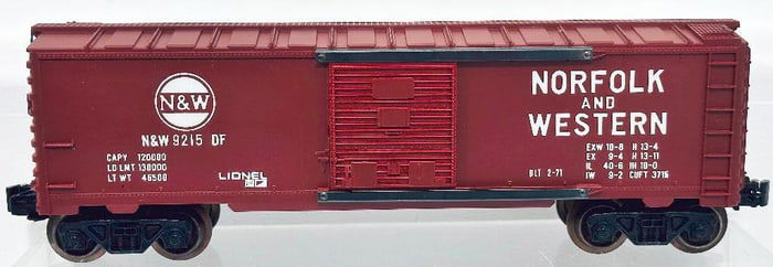 Lionel Modern O Gauge 9215 Norfolk and Western white lettered Box Car