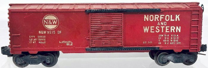 Lionel Modern O Gauge 9215 Norfolk and Western Box Car with gold lettering Factory Prototype