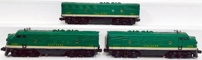 Lionel Postwar O Gauge 2356 Southern A - B - A F-3 Diesel Units