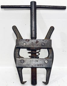 Lionel Postwar O Gauge ST - 311 Wheel Puller Lionel Service Station Tool