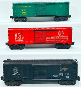 Lionel Postwar O Gauge 6464-225 Southern Pacific Box Car/ 6464-525 Minneapolis and St. Paul Box Car