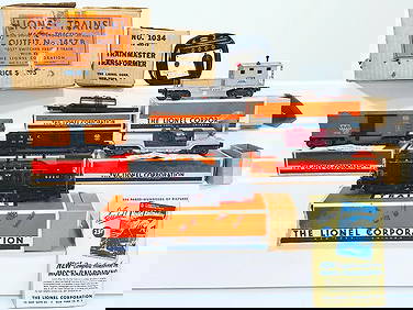 Lionel Postwar O Gauge Outfit No. 1457B from 1950 Boxed (1 of 16)