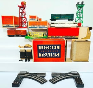 Lionel Postwar O Gauge 3356 Horse Car and Corral/3656 Cattle Car and Cattle Platform/395 Floodlight