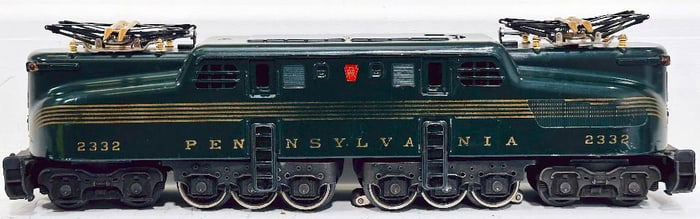 Lionel Postwar O Gauge 2332 Dark Green Gold 5 stripe GG1 Electric Locomotive 
