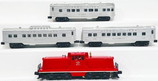 Lionel Postwar O Gauge 627 Lehigh Valley Switcher and 2432 - 2435 - 2436 red letter Passenger Cars