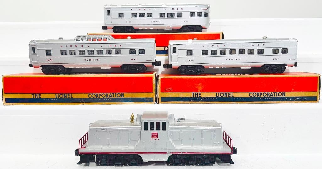 Lionel Postwar O Gauge 629 Burlington Route Switcher and 2432 - 2436 -2434 red letter Passenger Cars (1 of 11)