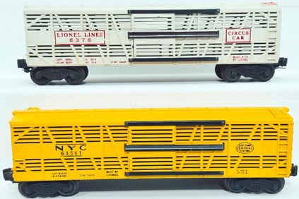 Lionel Postwar O Gauge 6356 NYC Livestock Car and 6376 Circus Car