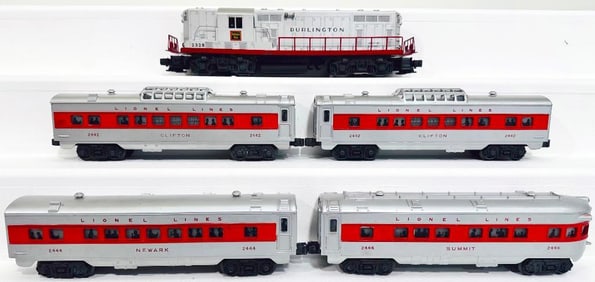 Lionel Postwar O Gauge 629 Burlington Switcher and 2432/2442/2444/2446 red Window Passenger Cars