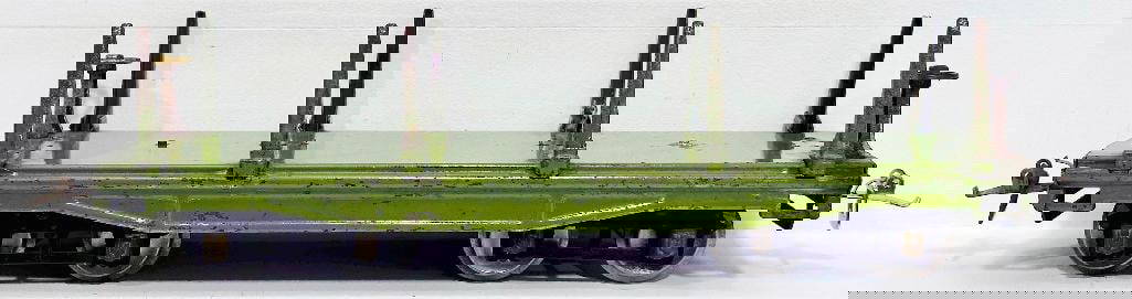 Ives - Lionel Prewar Standard Gauge 197 green Lumber Car with green stakes: Ives - Lionel Prewar Standard Gauge 197 green Lumber Car with green stakes, in C6 to C6 plus. This is a hard to find Ives - Lionel transition Freight Car.