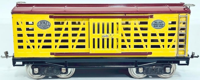 Lionel Prewar Standard Gauge 213 Livestock Car all Nickel cream and maroon