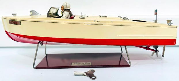 Lionel Prewar 43 Pleasure Boat and Stand