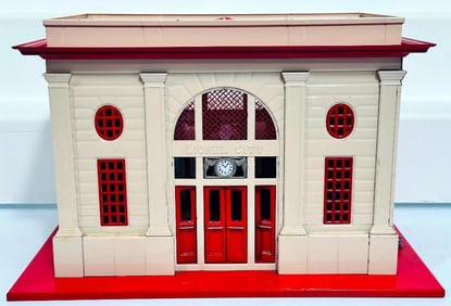 Lionel Prewar 115 ivory and red Station