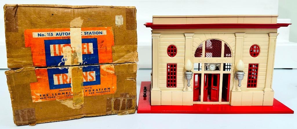 Lionel Prewar 115 Automatic Station ivory and red Boxed (1 of 7)
