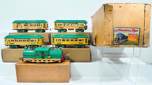 American Flyer Prewar Wide Gauge Model 1487 Pocahontas cream and green Passenger Set