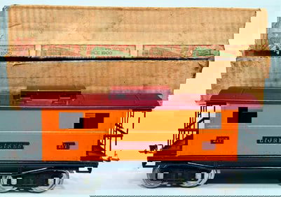 Lionel Prewar Standard Gauge 217 orange and maroon Caboose