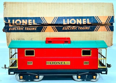 Lionel Prewar Standard Gauge 217 red and peacock Caboose