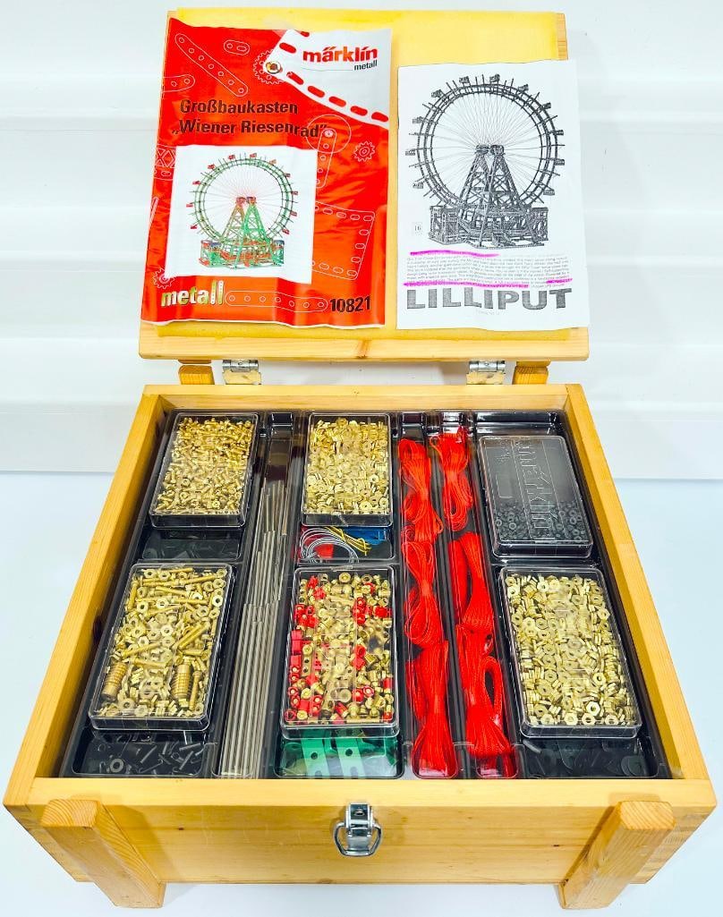 Marklin Modern Metal Construction Kit Model No. 10821 Vienna Giant Ferris Wheel Wood Boxed (1 of 3)